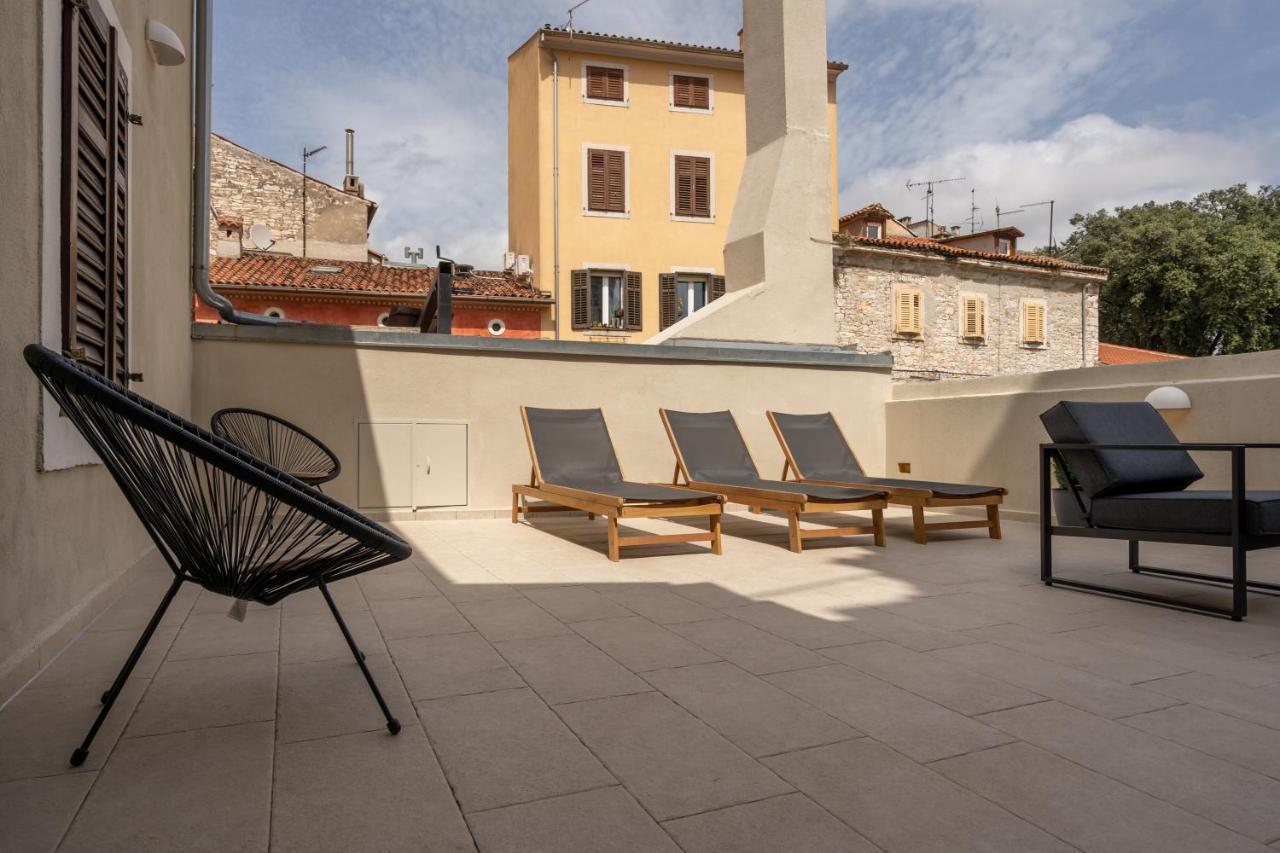 Aaa Apartments & Rooms Pula Extérieur photo
