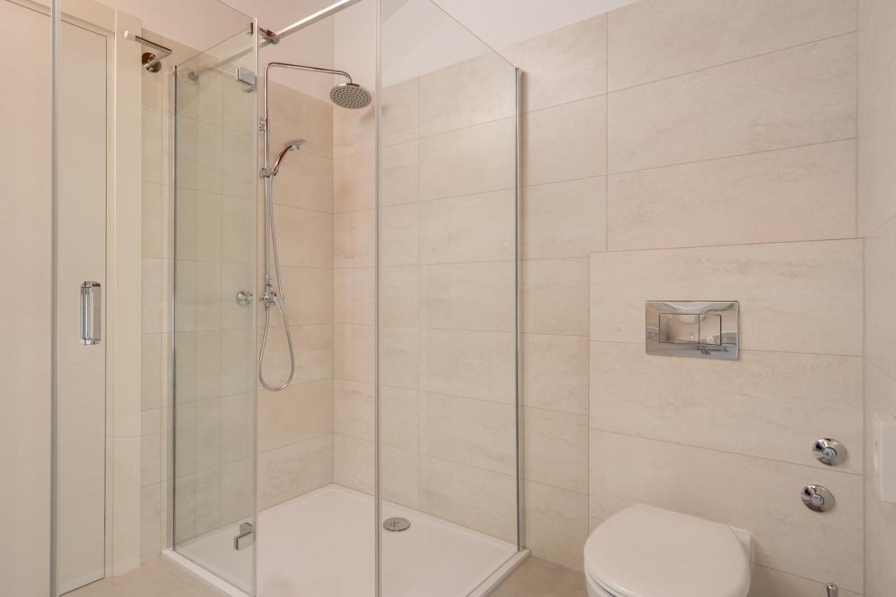Aaa Apartments & Rooms Pula Extérieur photo